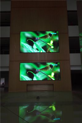 室内P4高清全彩LED显示屏（安装地点：北京新华医院门诊大厅）